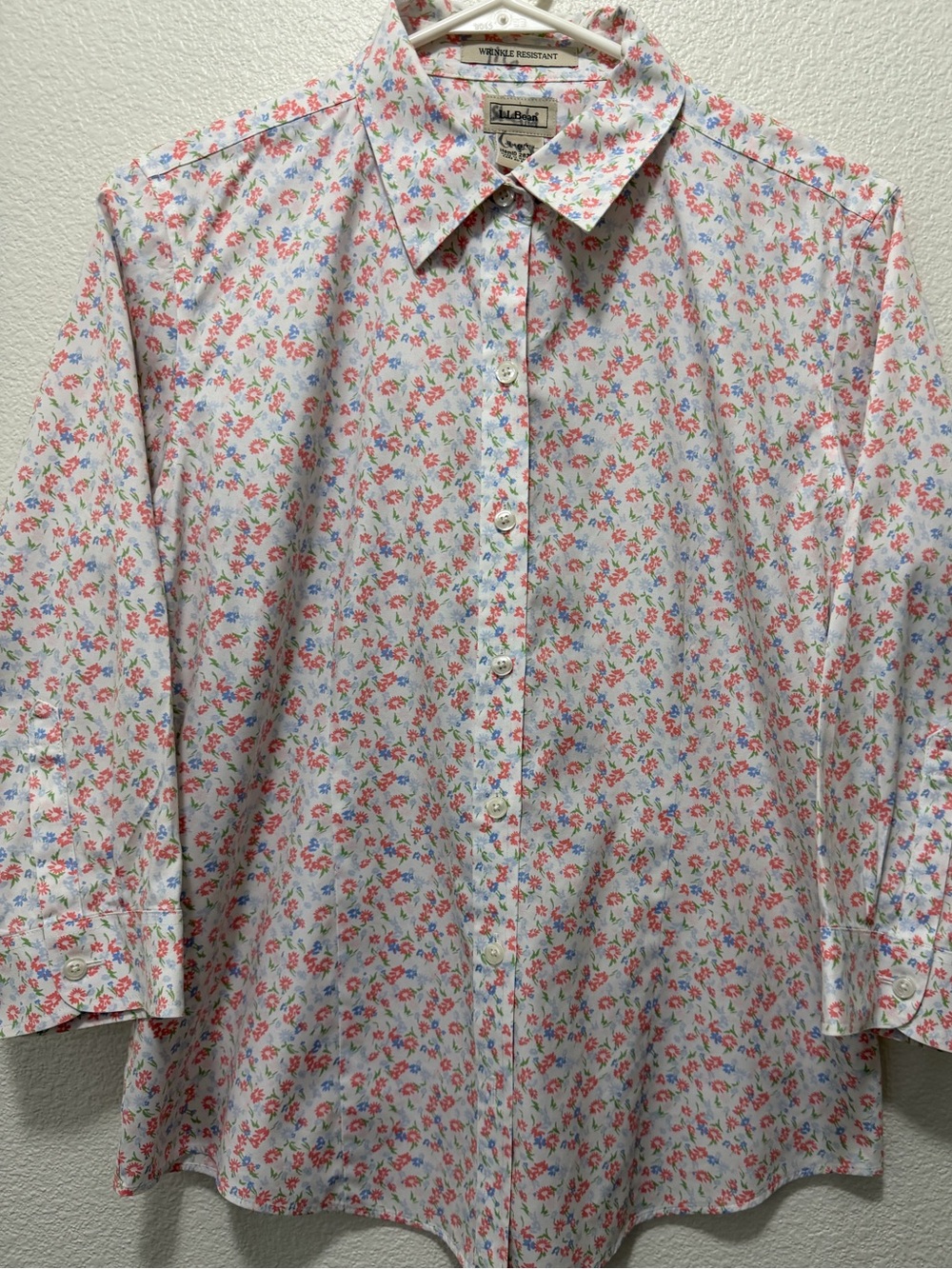L L Bean white floral button down blouse, wrinkle free material, size small
